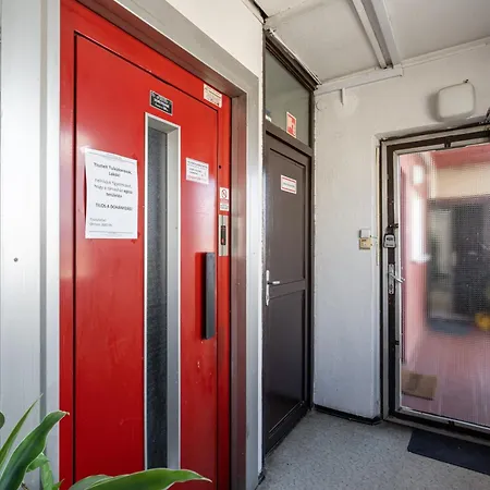 Apartament Cloud 8 *